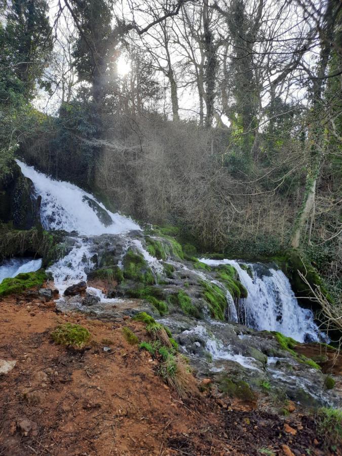 Maison Spacieuse Et Agreable Saint-Georges-de-Luzençon Dış mekan fotoğraf