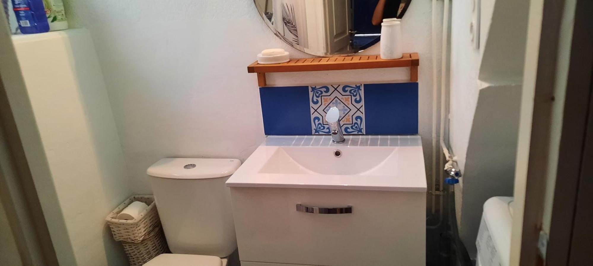 Maison Spacieuse Et Agreable Saint-Georges-de-Luzençon Dış mekan fotoğraf